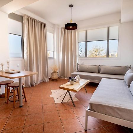 Christoforos Apartments Лурдата Екстериор снимка